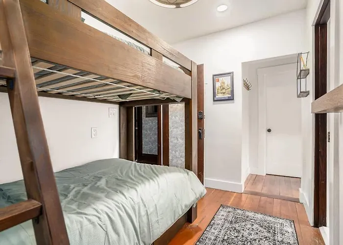 Maple Family Suite